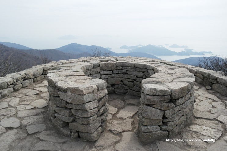 남해 금산 봉수대 南海錦山烽燧臺 - 경상남도 기념물 87호
